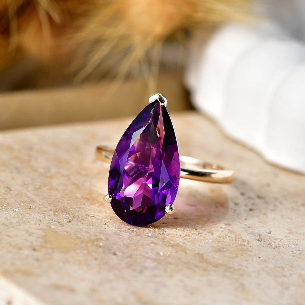 THE ROYAL ORCHID - 9K Yellow Gold AAA Zambian Amethyst Pear Cut Solitaire Ring 6.80 Ct._8591192_2