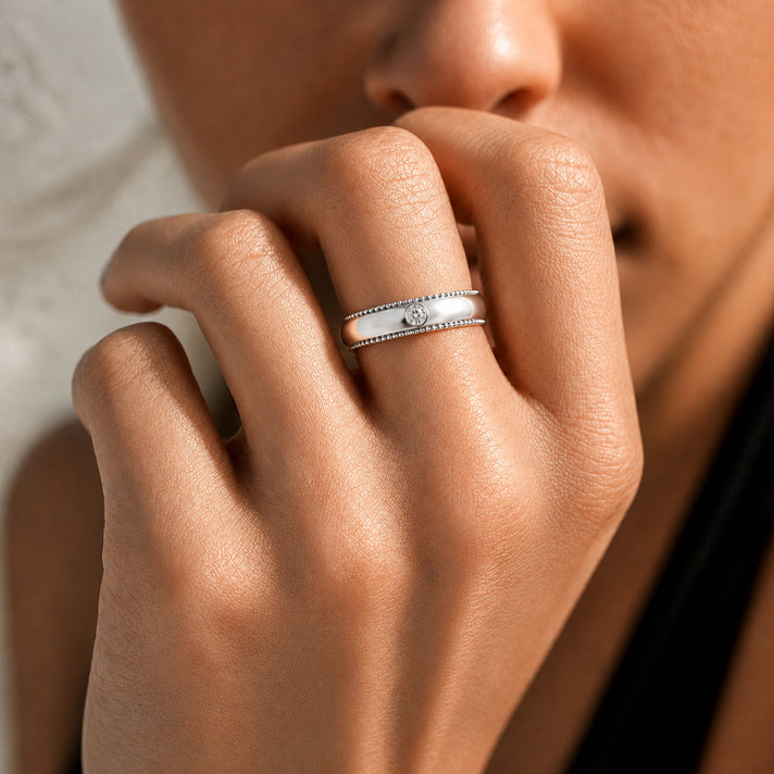 Luxuriant - Lab Grown Diamond (SI/G-H) Solitaire Band Ring in Platinum Overlay Sterling Silver 8591958 2