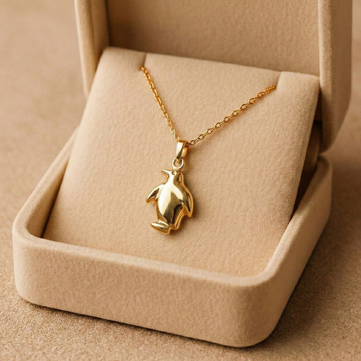 9K Yellow Gold Penguin Pendant 8593517 2