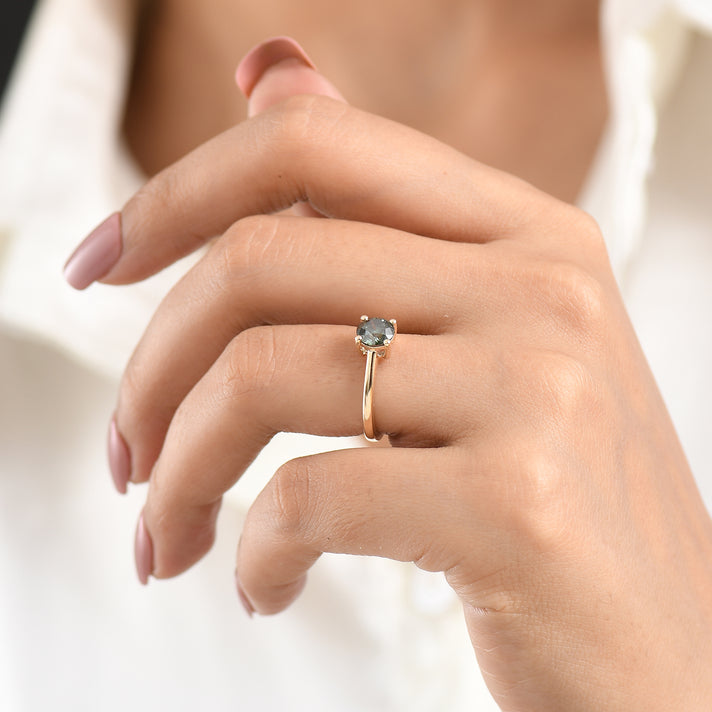 JCK Vegas Find 2026- 9K Yellow Gold SGL Certified Lab Grown Green Diamond (SI) Solitaire Ring 1.00 Ct. 8596798 2