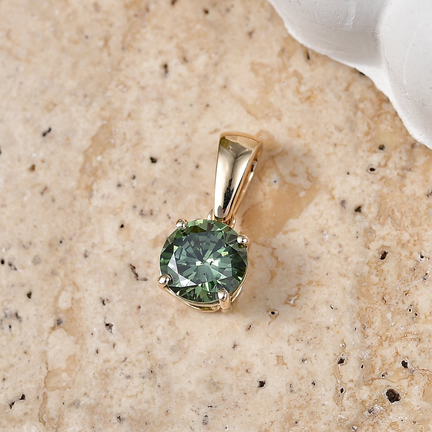 LUXURIANT 1 Ct. Lab Grown Green Diamond Round Cut Solitaire Pendant in 9K Yellow Gold SGL Certified (SI) 8596942 3