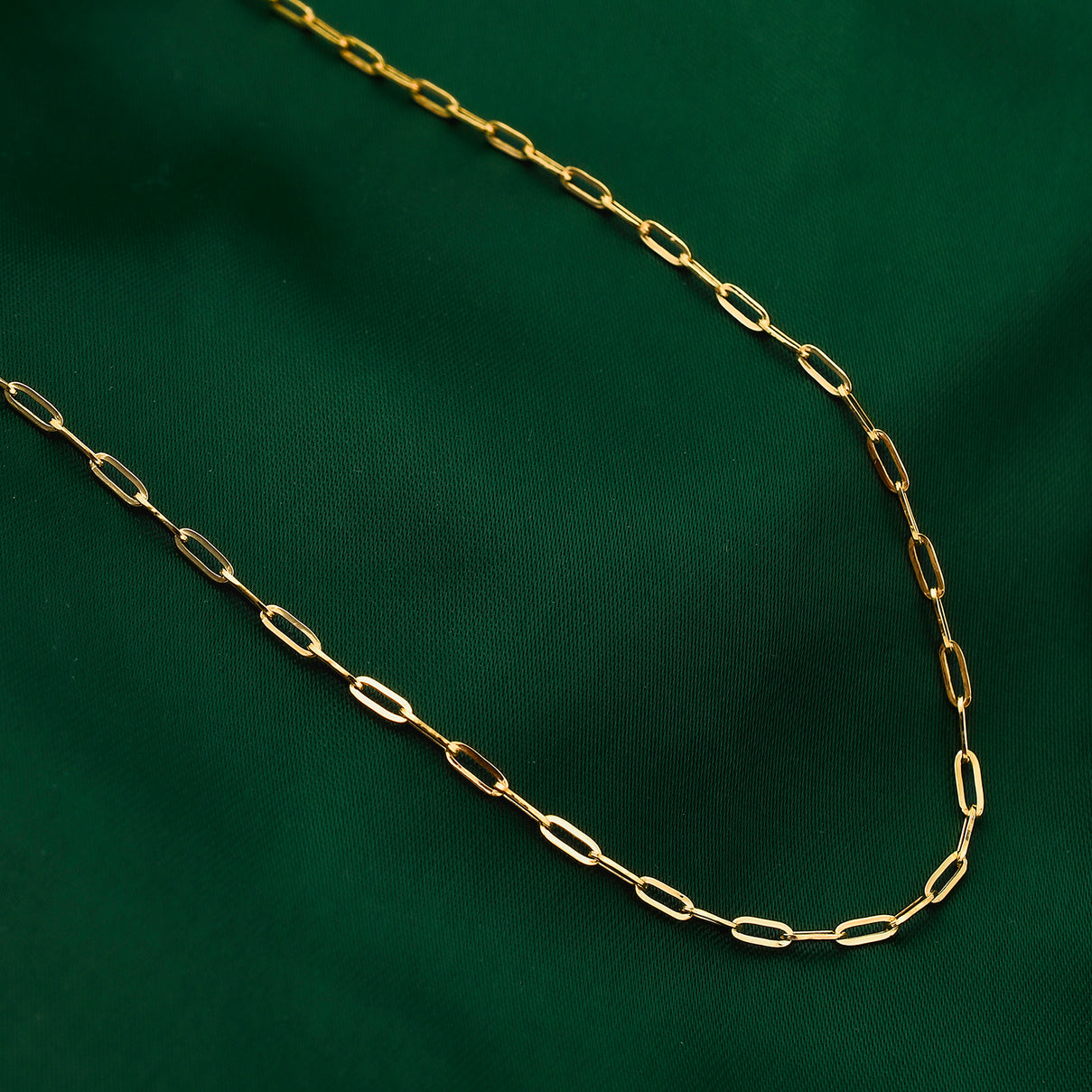 9K Yellow Gold Paperclip Necklace (Size - 18) with Lobster Clasp. V32522336 2