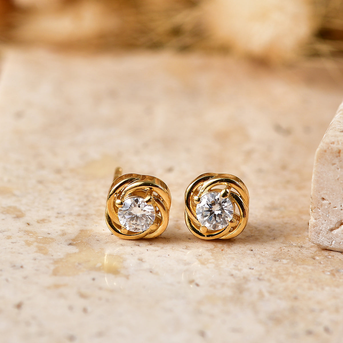 Royal Bali Collection - D'Joy Moissanite Solitaire Stud Swirl Earring in 18K Vermeil Yellow Gold Plated Sterling Silver V32515608 3