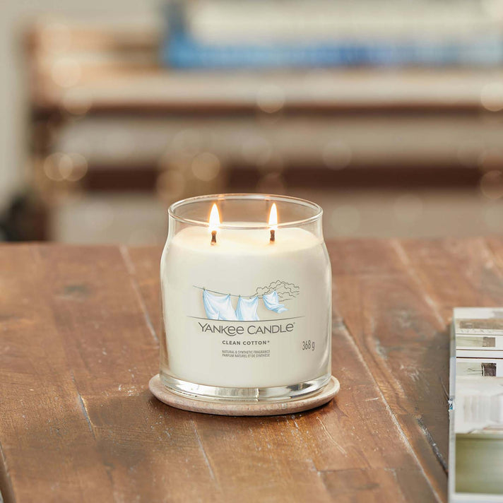YANKEE CANDLE 2 Wick Candle (368 Grams - Burn Time 35-50 Hours) - Clean Cotton 8599438 2