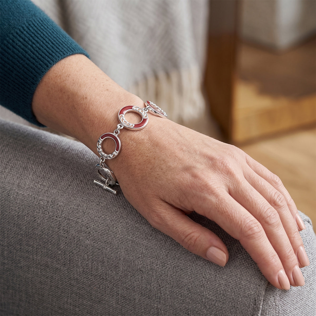 D'Joy Red Coral Sterling Silver Link Bracelet (Size - 7.5) with T Bar Clasp, Silver Wt.10.50 Gms V32639852 2