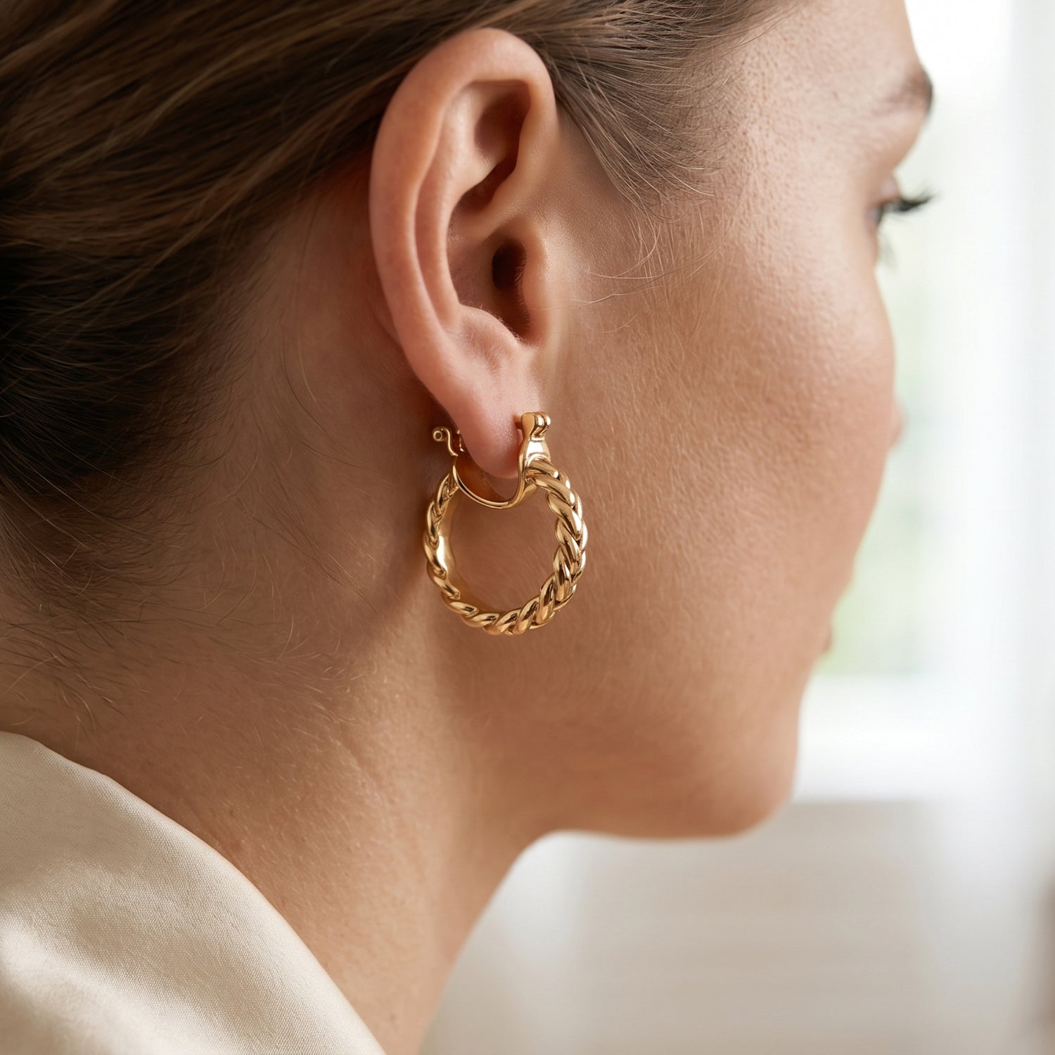 EverTrue Bronzella Collection - Full Hoop Earring with Clasp Back in 18K Gold Plating V32513696 2