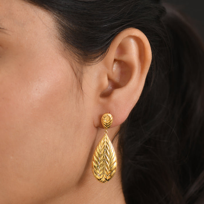 EverTrue Bronzella Collection - Filigree Leaf Drop Earring with Push Post in 18K Gold Plating 8607600 2
