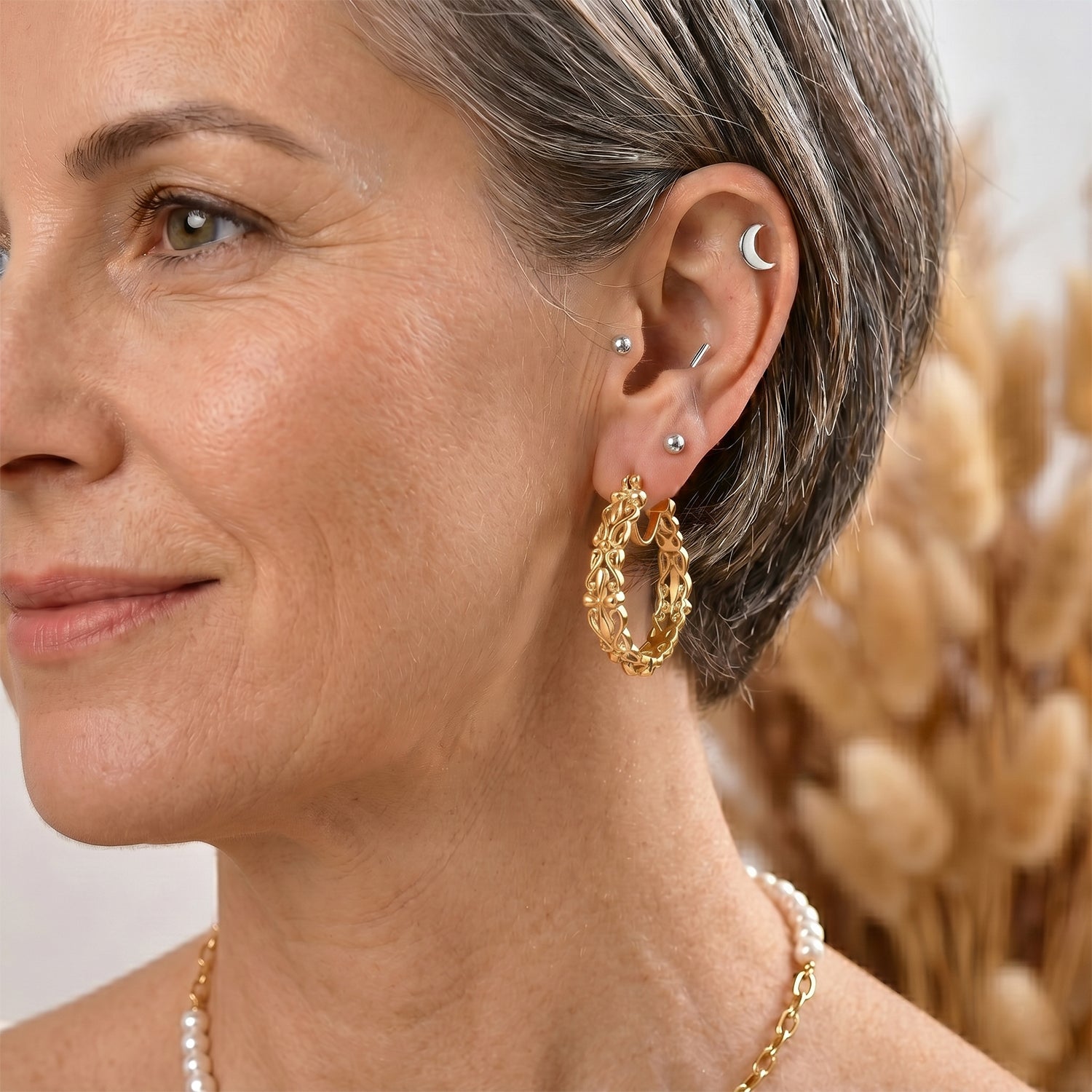 EverTrue Bronzella Collection - Full Hoop Earring with Clasp Back in 18K Gold Plating V32516661 3