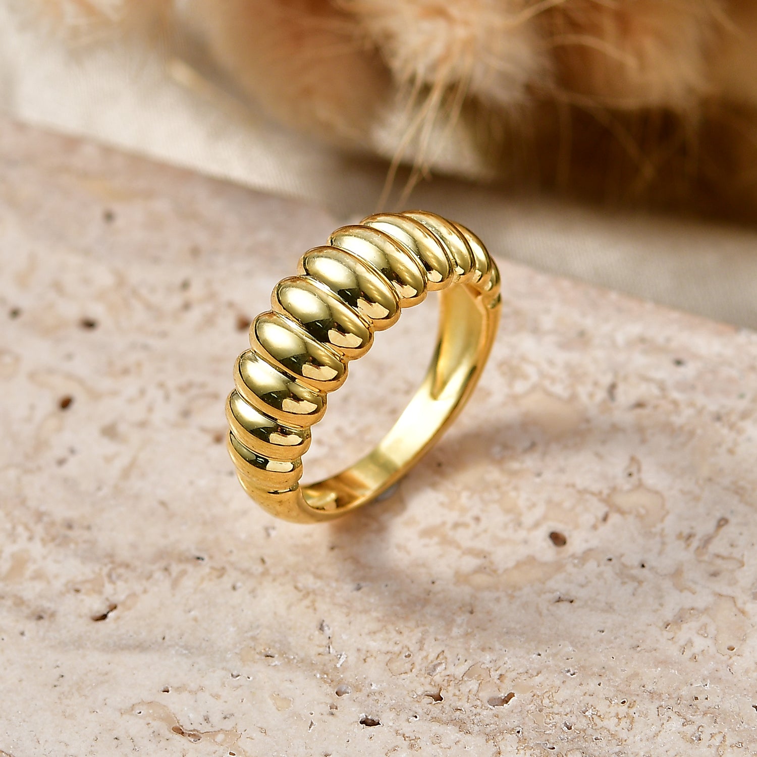 EverTrue Bronzella Collection - Scalloped Ring in 18K Gold Plating 8607782 3