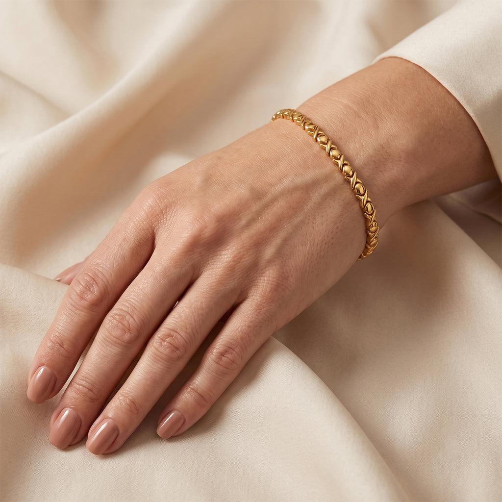 EverTrue Bronzella Collection - Cross Link Bracelet (Size - 7.5) in Yellow Gold Tone_8607792_1