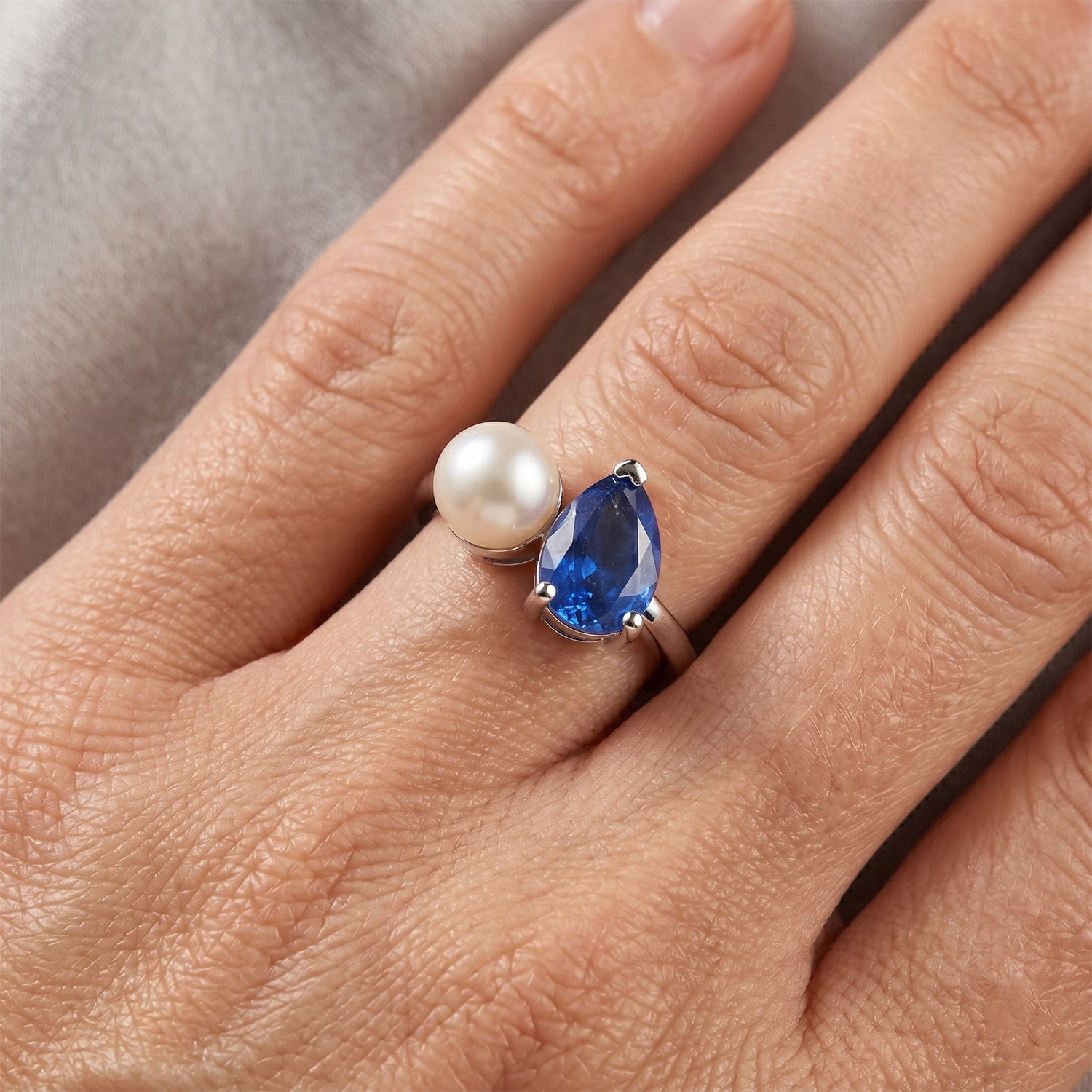 D'Joy Ceylon Colour Quartz &amp; Freshwater Pearl Toi et Moi Ring in Platinum Overlay Sterling Silver V32490105 2
