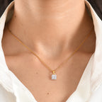 Luxuriant - Lab Grown Diamond (SI/G-H) Cluster Pendant in Yellow Gold Plated Sterling Silver_8609615_1