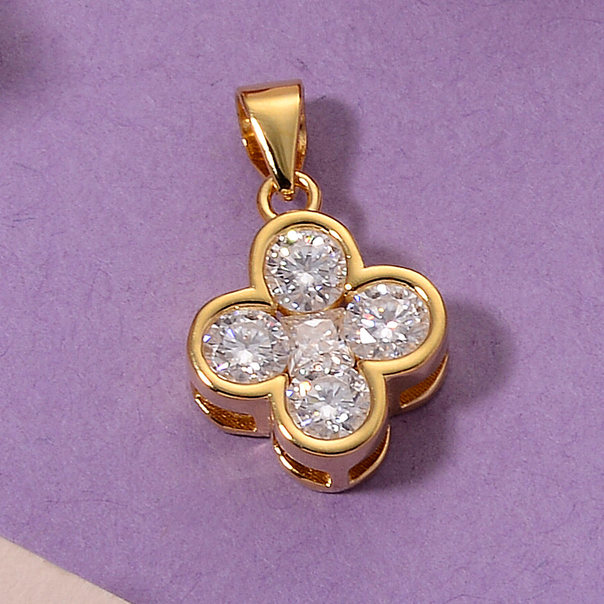 D'Joy - GRA Certified (D-VVS1) Moissanite Pendant in Yellow Gold Plated Sterling Silver V32513509 3