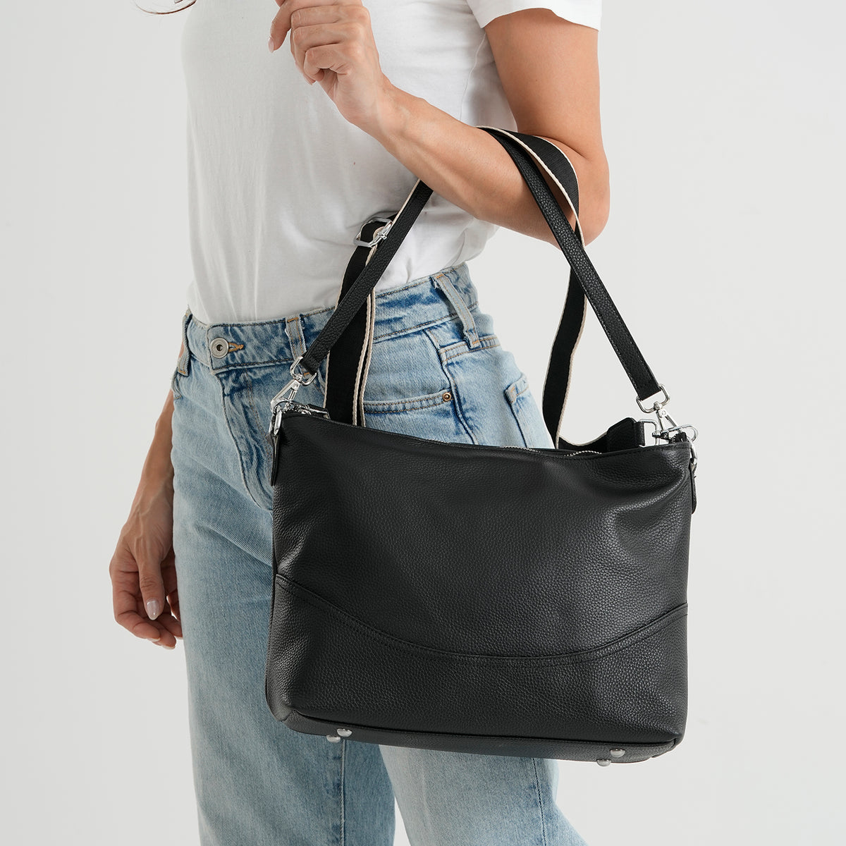 Genuine Leather Slouchy Convertible Shoulder &amp; Crossbody Bag - Black V32642885 3