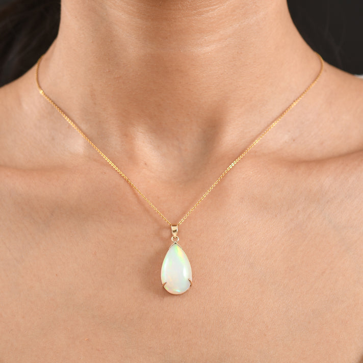 COLLECTORS EDITION - 9K Yellow Gold AAA Ethiopian Opal Solitaire Pendant 10.33 Ct. 8618789 2