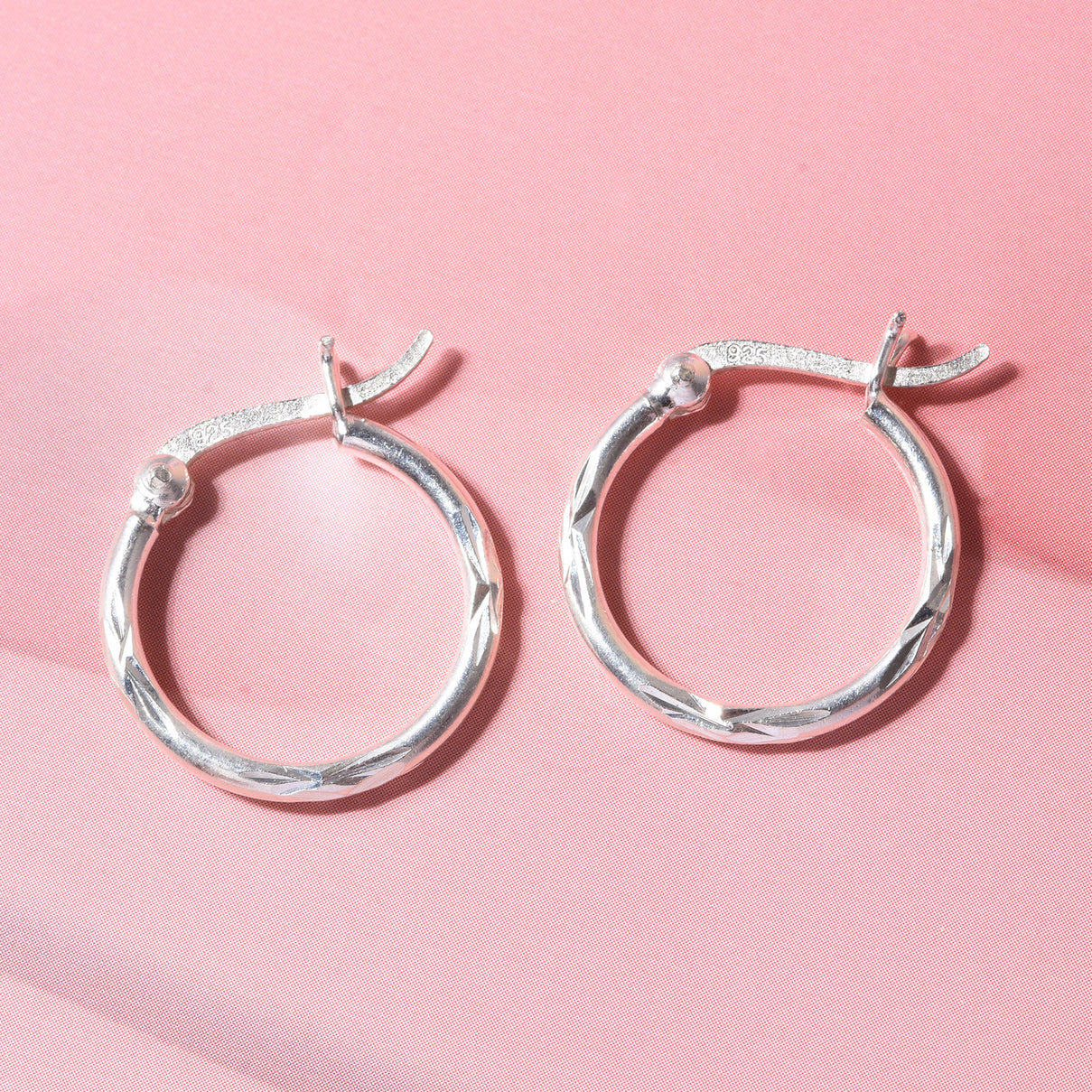 Textured Hoop Earrings in Sterling Silver V32371222 3