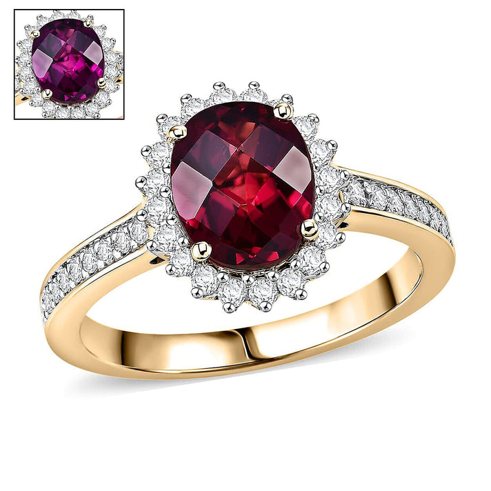 Luxuriant 10K Yellow Gold AAA Colour Change Garnet, Lab Grown Diamond GH, SI Main Stone With Side Stone Ring, Gold Wt.3.31 Gms  2.840  Ct. 8621589 1