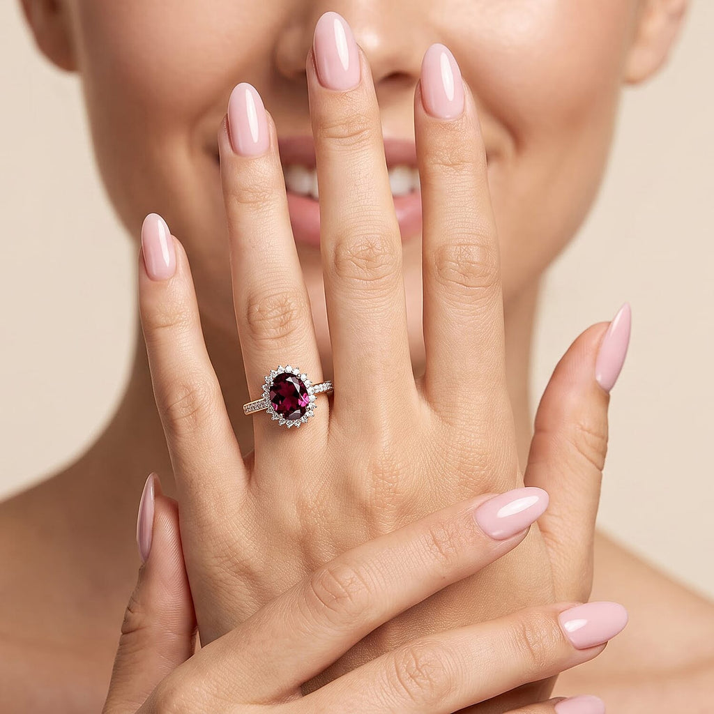 BIGGEST ONE TIME DEAL - 10K Yellow Gold AGI Certified AAA USAMBARA  Colour Change Garnet & Lab Grown Diamond (SI/G-H) Halo Ring 2.85 Ct, Gold Wt.3.40 Gms_8621589_2