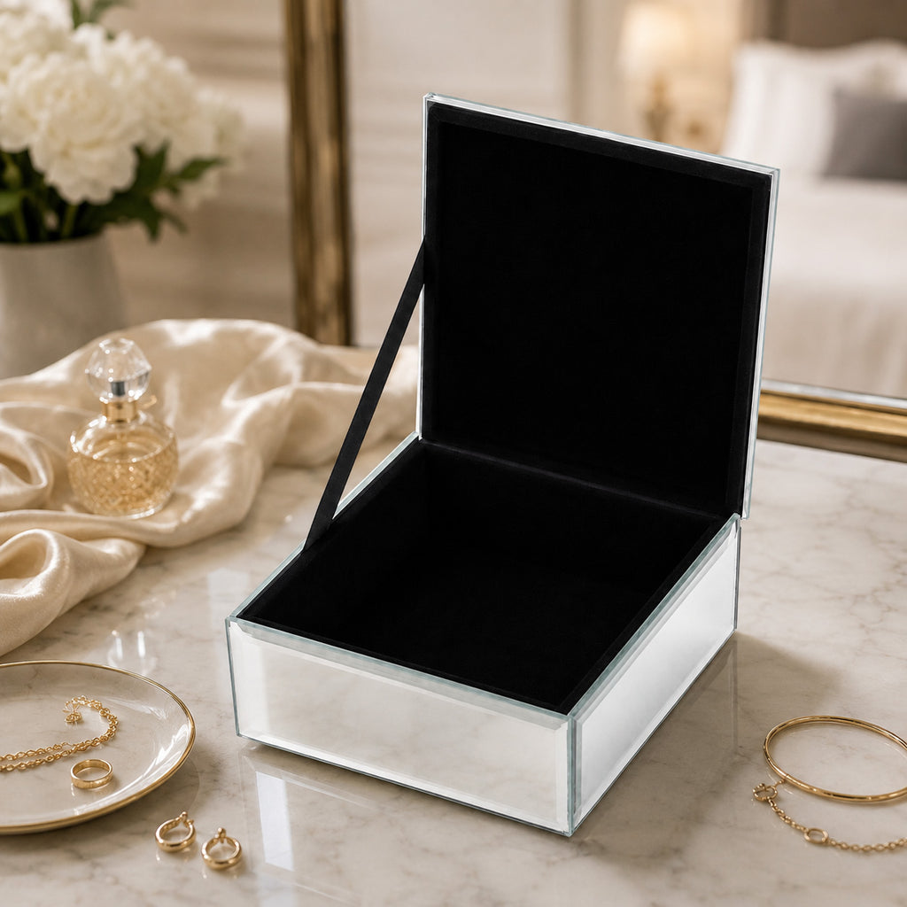 Patterned Jewellery Box (Size 10x10x4 cm) - Silver_8623574_1