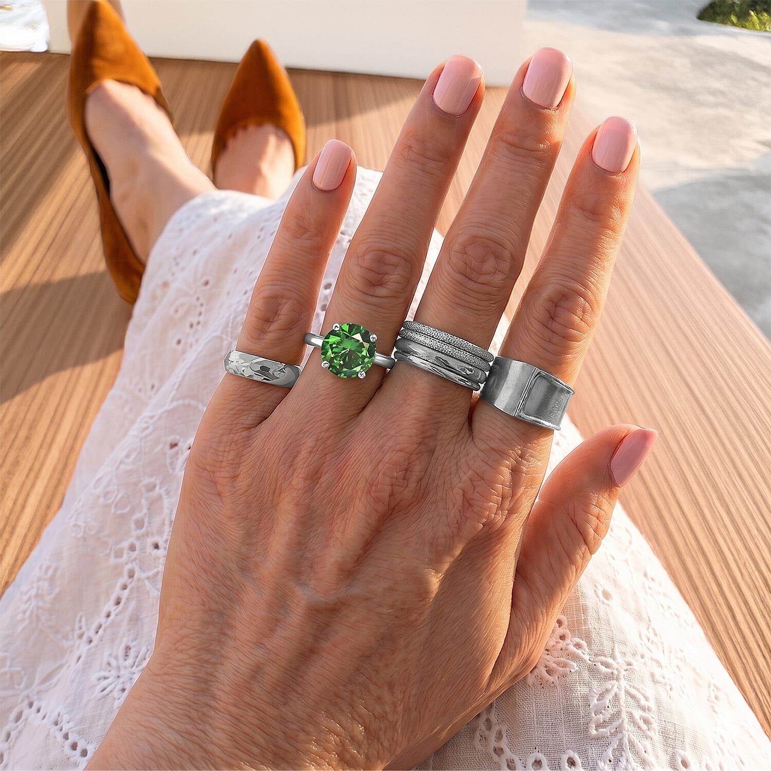 Luxuriant 10K White Gold VS Lab Grown Green Diamond EF, VS Solitaire Ring, Gold Wt.2.14 Gms  2.000  Ct. 8624687 2