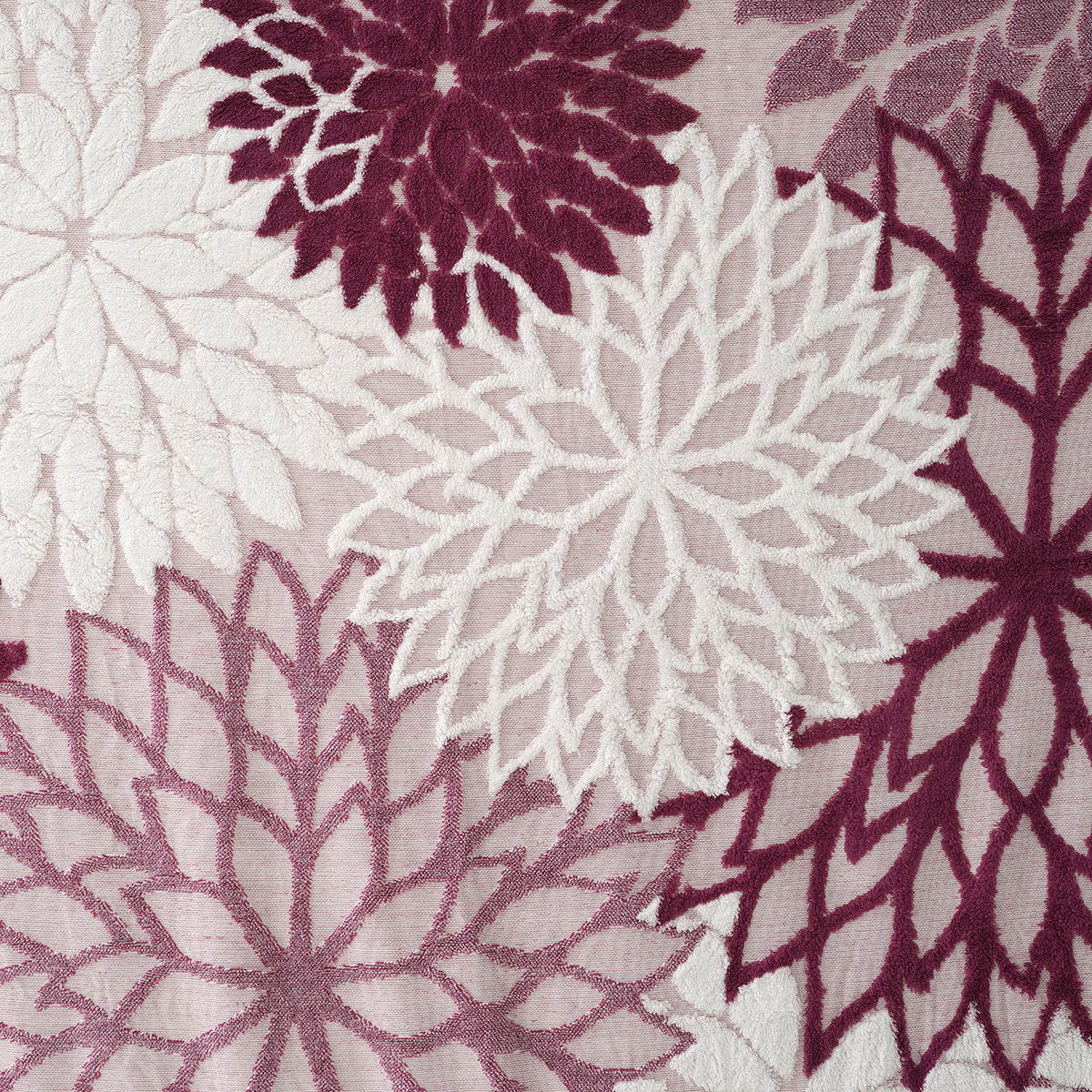 LIVMORE Double Layered Floral Jacquard Faux Fur &amp; Sherpa Blanket 600 gsm (150x200cm) - Burgundy 8627880 2