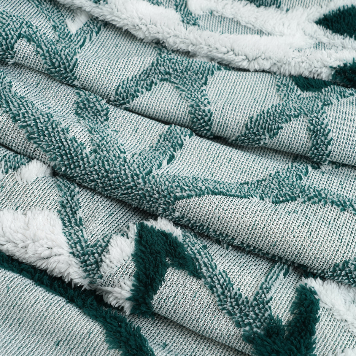 LIVMORE Double Layered Floral Jacquard Faux Fur &amp; Sherpa Blanket  600 gsm (150x200cm) - Dark Green V32668479 4