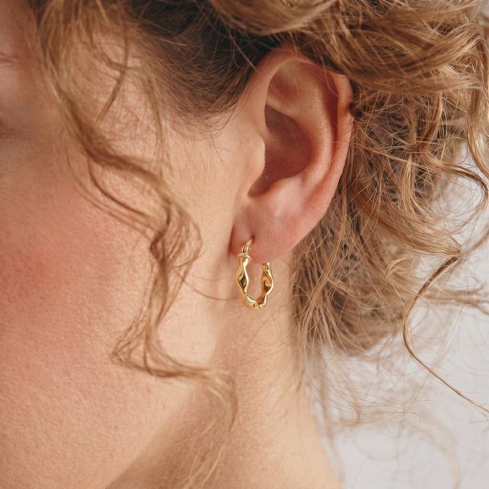 Royal Bali Collection - 9K Yellow Gold Twisted Hoop Earring with Clasp 8629431 2
