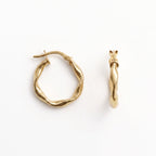 Royal Bali Collection - 9K Yellow Gold Twisted Hoop Earring with Clasp_8629431_3