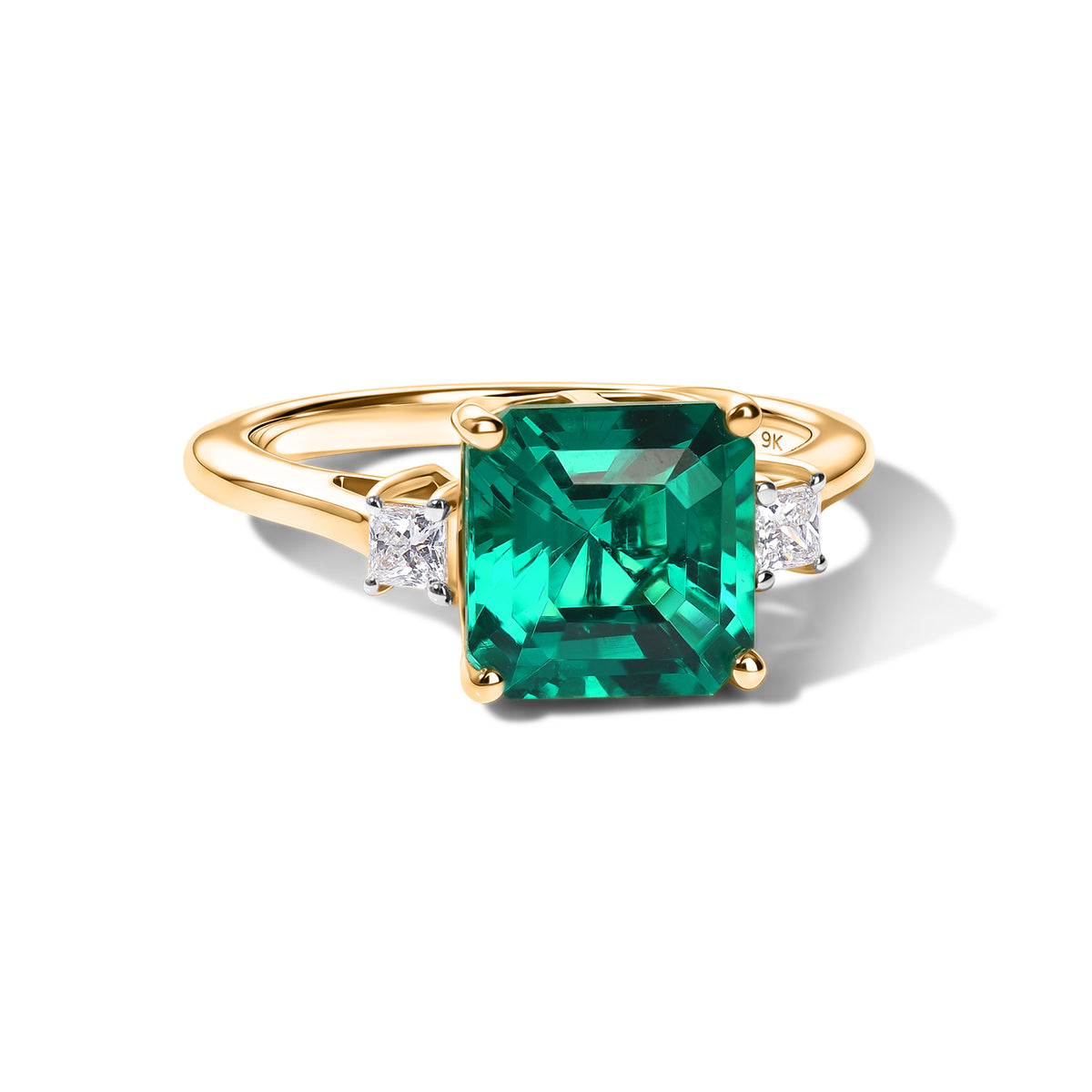 Luxuriant - 9K Yellow Gold Lab Grown Columbian Emerald &amp; Lab Grown Diamond (VS/E-F) Trilogy Ring 3.20 Ct. V32574371 0