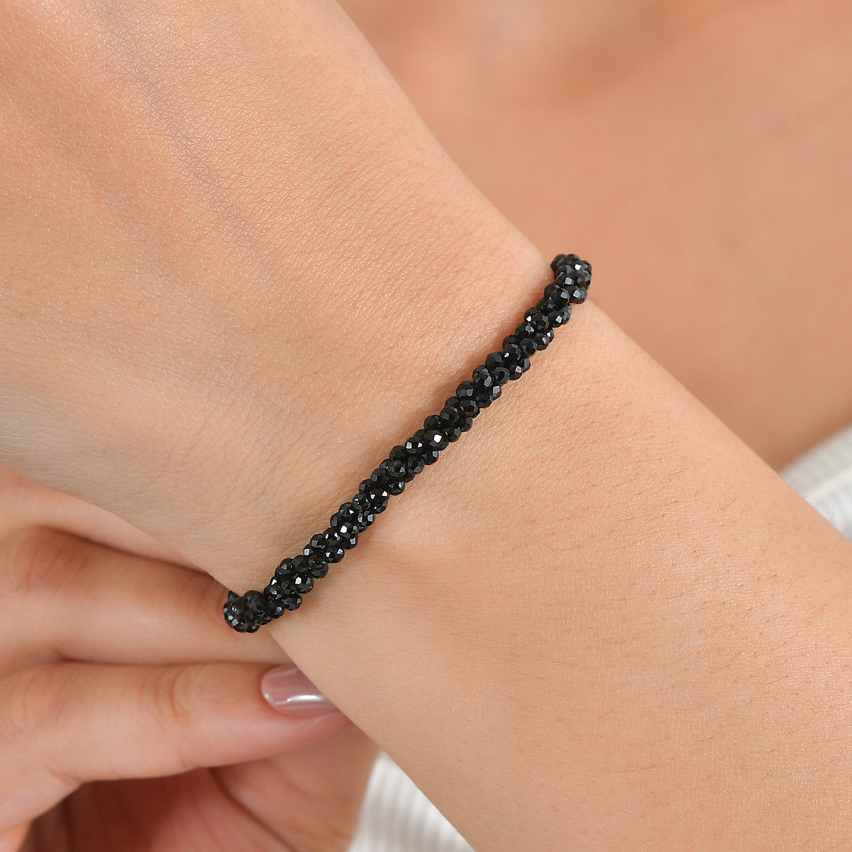 D'Joy - Black Spinel Beads Bracelet (Size - 7.5) in Rhodium Overlay Sterling Silver 47.00 Ct. V32513614 2