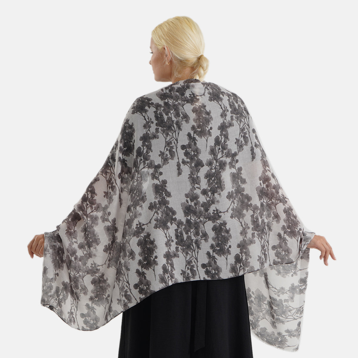 Nature-inspired Floral Print Scarf (80x180cm) - Grey V32622837 2