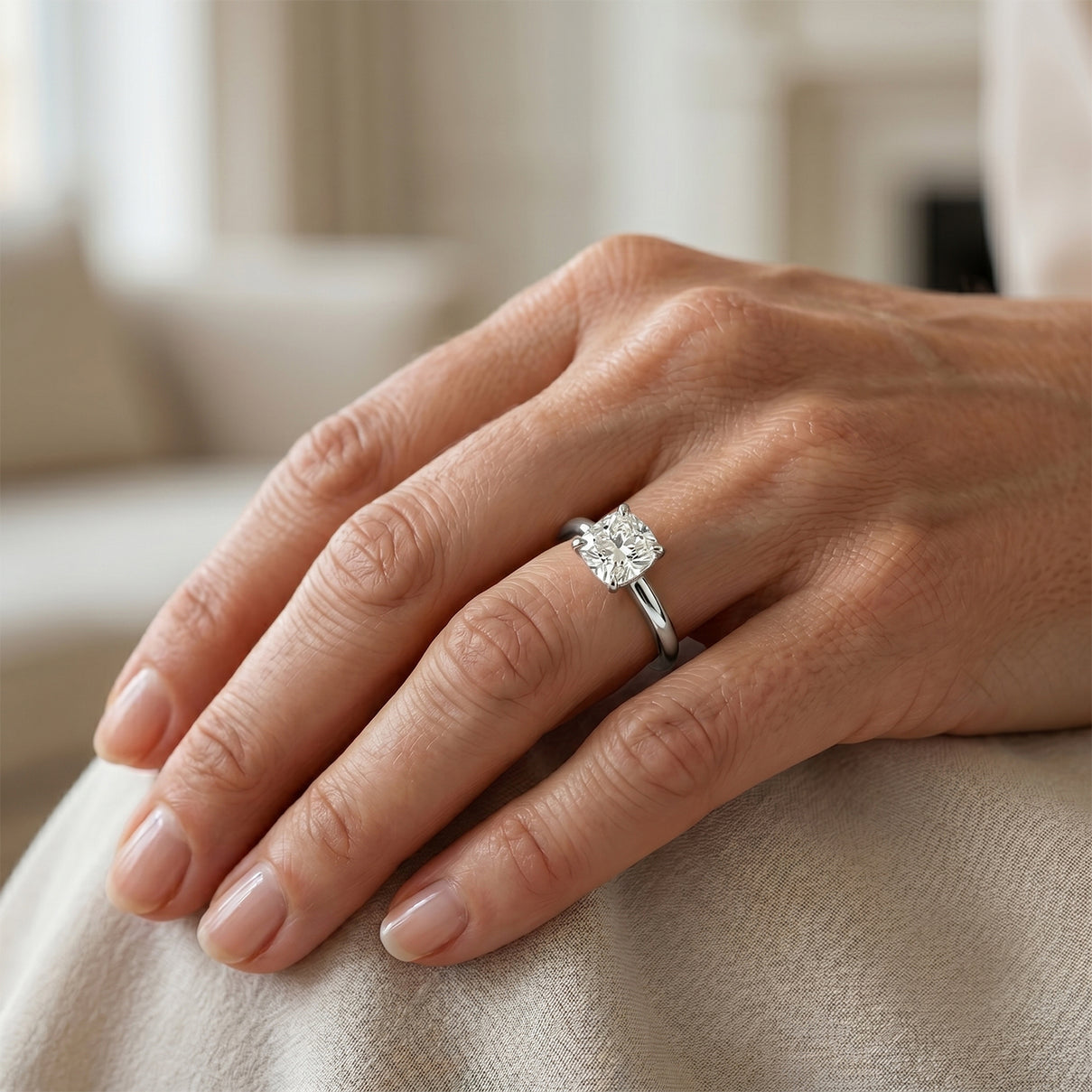 Luxuriant - Lab Grown Diamond (SI/G-H) Solitaire Ring in Rhodium Overlay Sterling Silver 1.00 Ct. 8636056 0