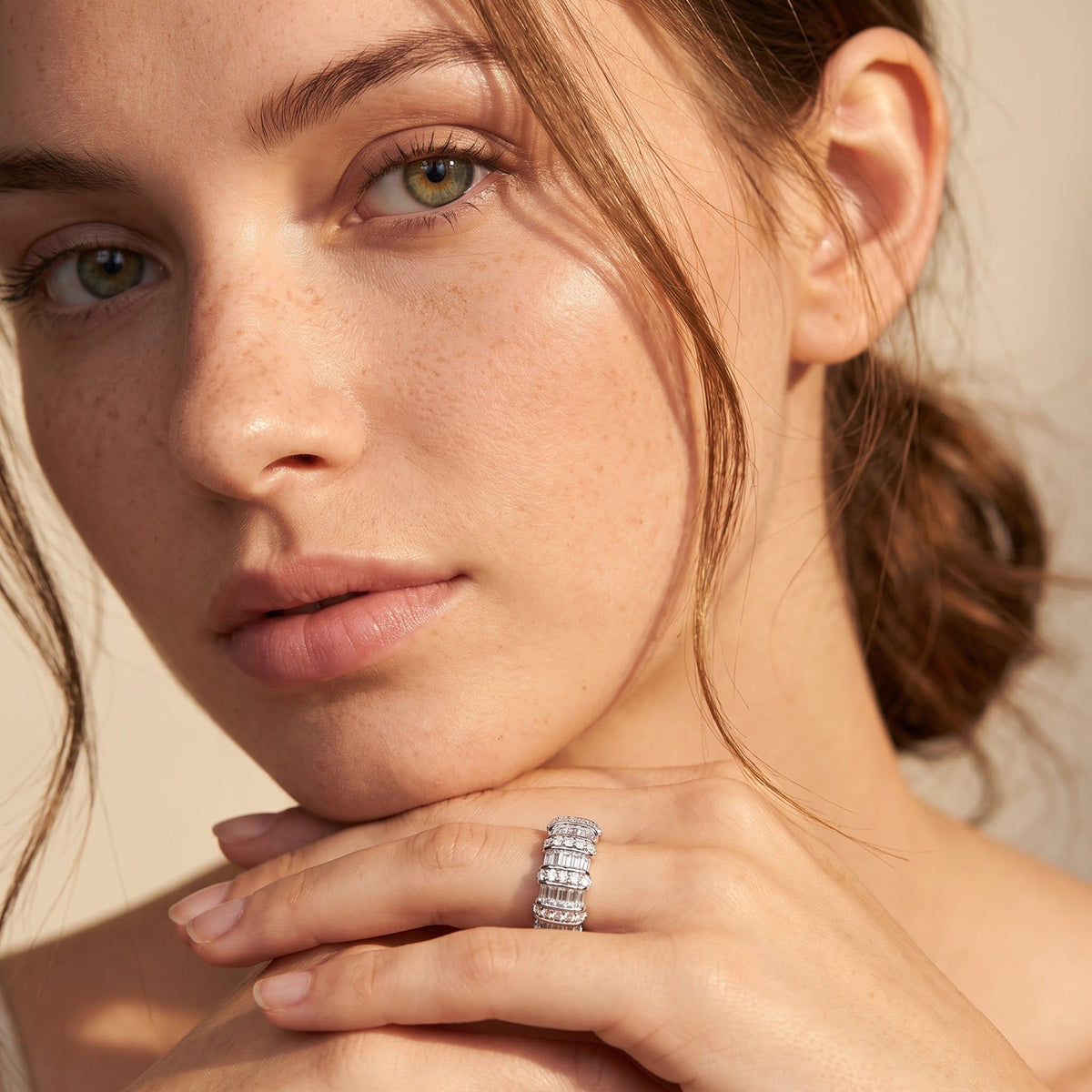 Luxuriant - Lab Grown Diamond (SI/G-H) Band Ring in Rhodium Overlay Sterling Silver 1.00 Ct. 8636544 2