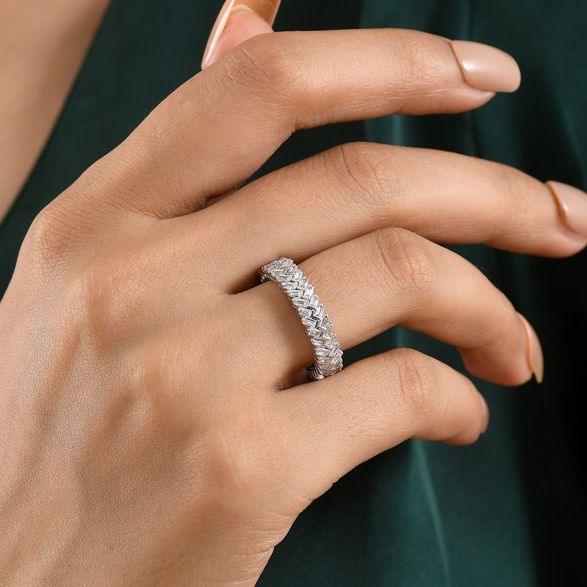 Luxuriant - Lab Grown Diamond (SI/G-H) Band Ring in Rhodium Overlay Sterling Silver 1.00 Ct. V32648517 2