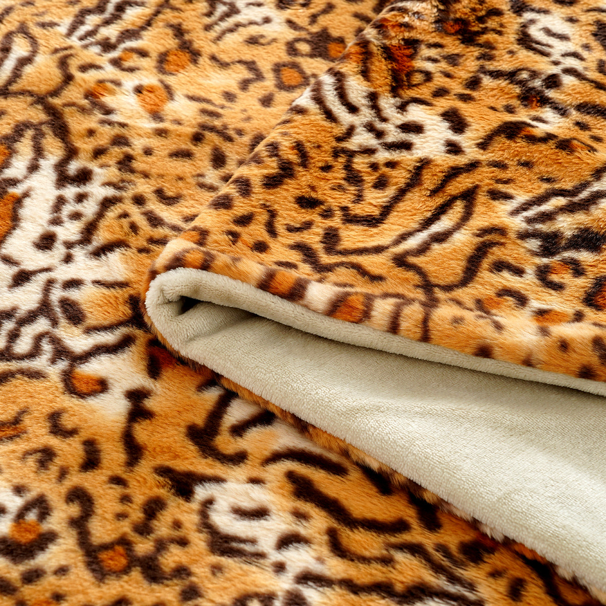The Most Sumptuous Blanket at TJC - Super Soft Faux Rabbit Fur Heavy Weight Double Layer Blanket 700 GSM (Size 200x150 cm) - Leopard 8646020 3