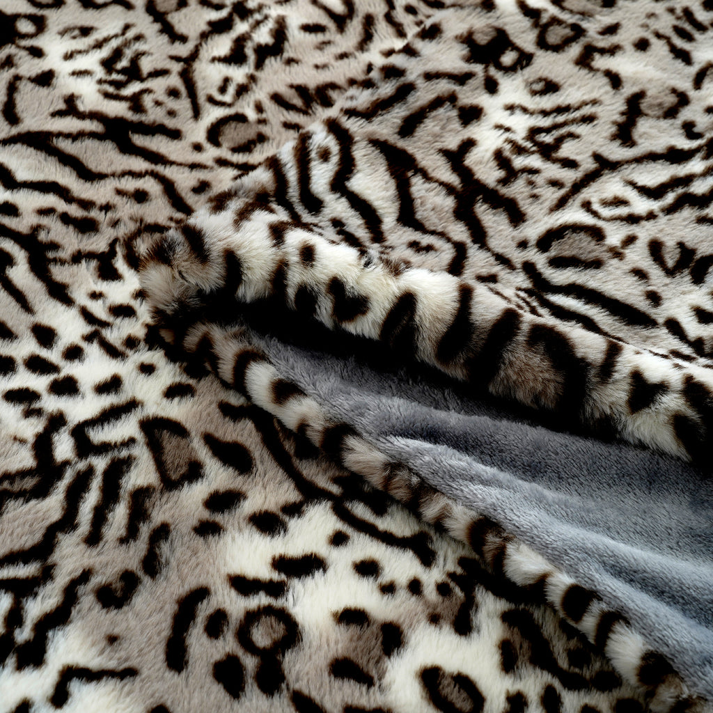 The Most Sumptuous Blanket at TJC - Super Soft Faux Rabbit Fur Heavy Weight Double Layer Blanket 700 GSM (Size 200x150 cm) - Snow Leopard_8646021_3
