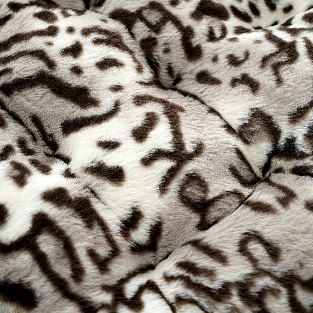 LIVMORE Set of 2 - Faux Fur Leopard Print Square Chair Seat Cushions (40x40cm) - Grey_8646355_4