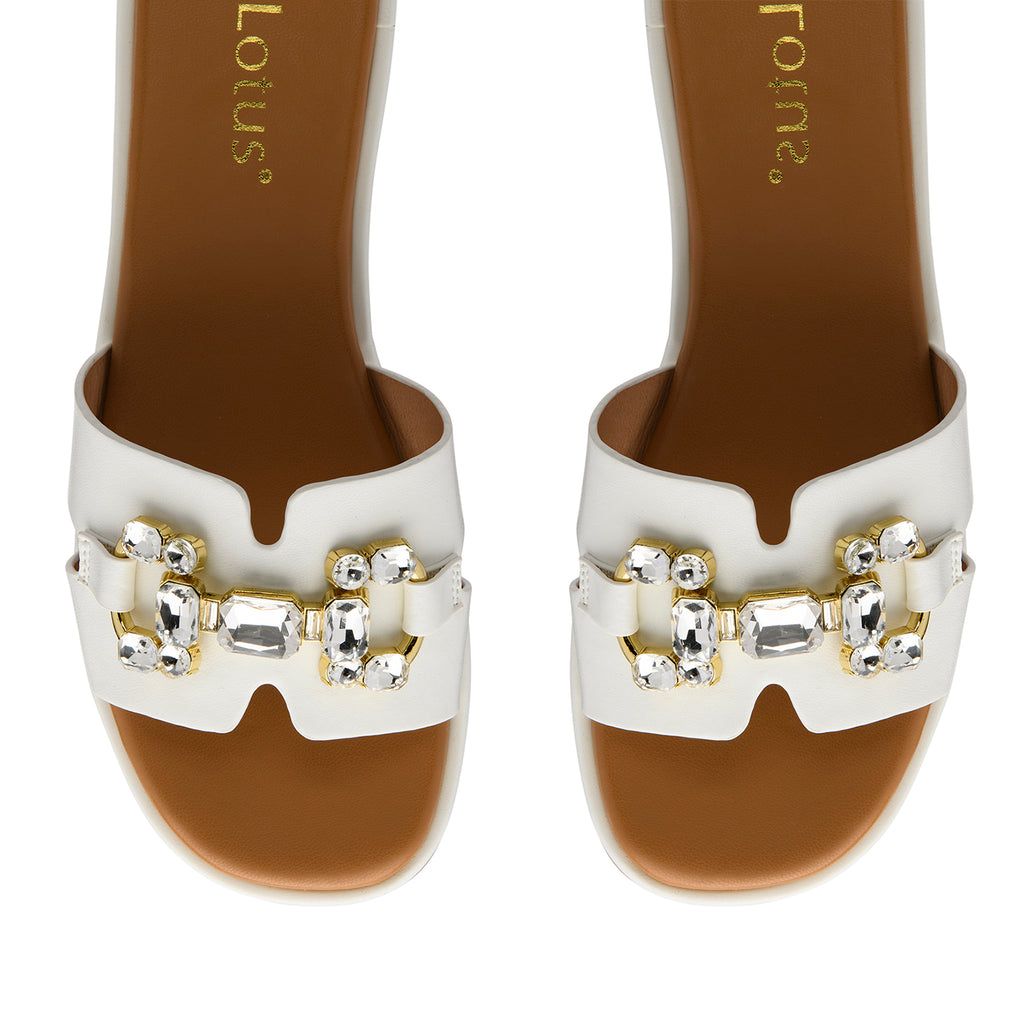 Lotus Agueda Casual Slip On Slide Sandals with Chunky Chain Detail (Size 4) - White_8647301_2