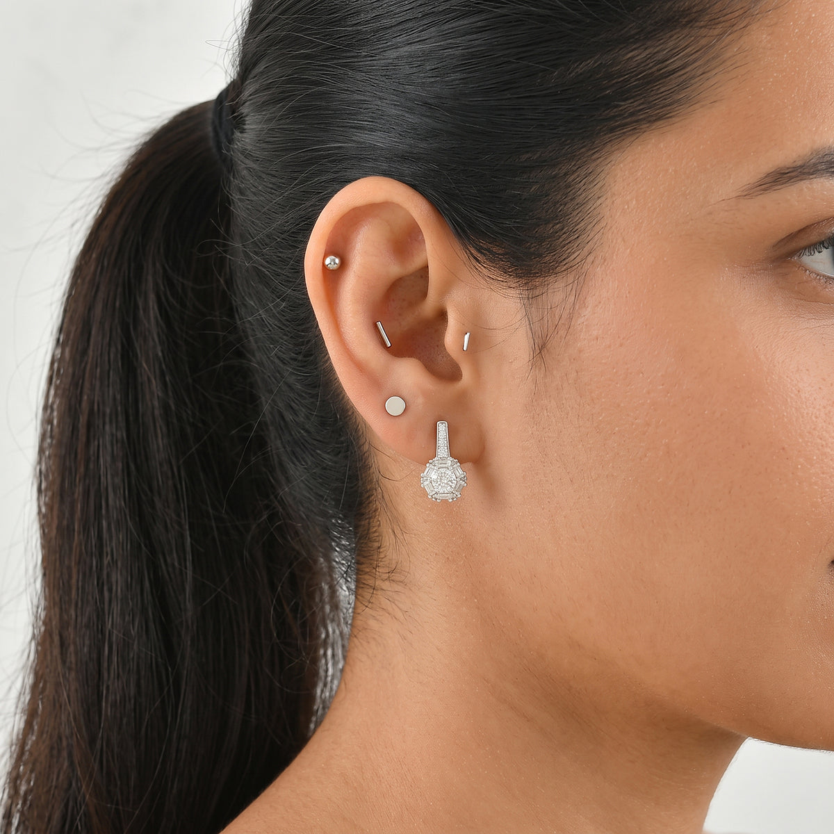 D'Joy - Moissanite Earring with Push Back in Platinum Overlay Sterling Silver 1.70 Ct. V32519551 3