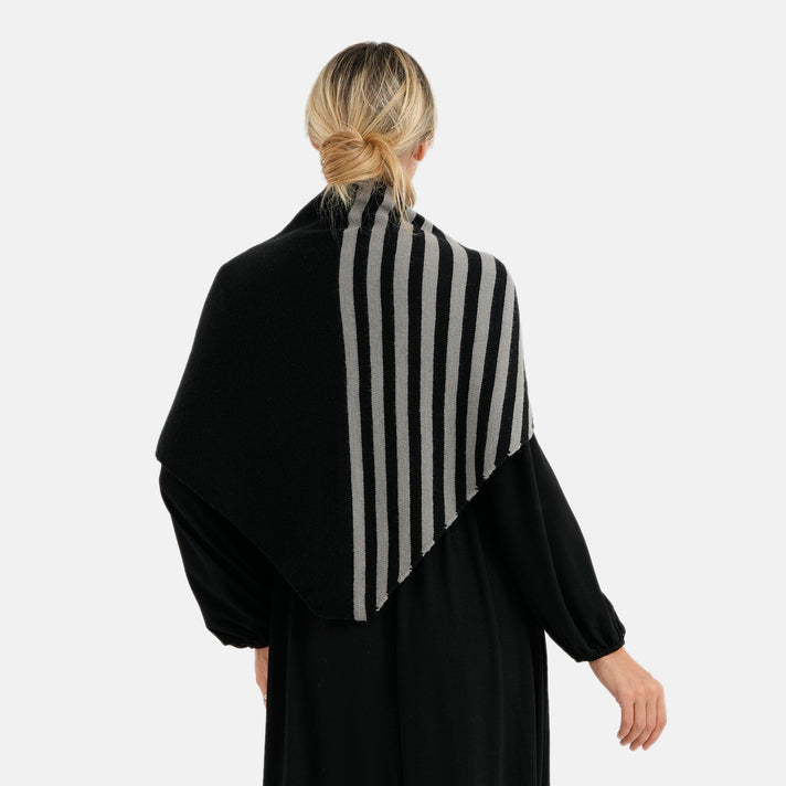 La Marey Acrylic Patterned Scarf (Size - One Size) - Grey 8670552 2