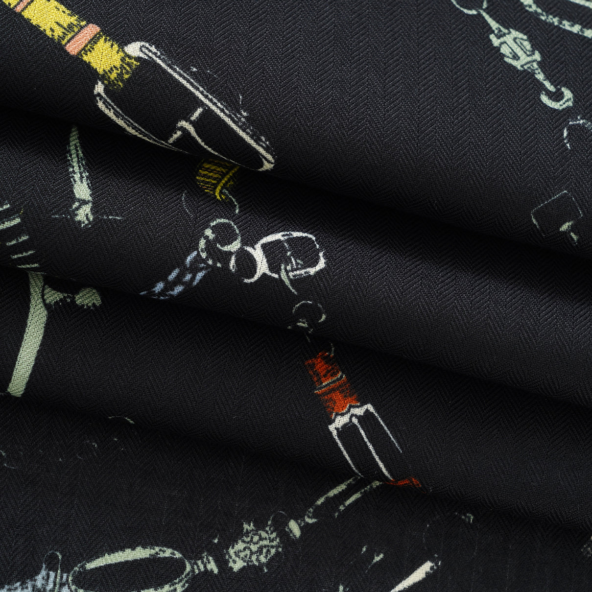 La Marey Printed Square Scarf with Belt Design (88 x 88cm) - Black V32529565 4