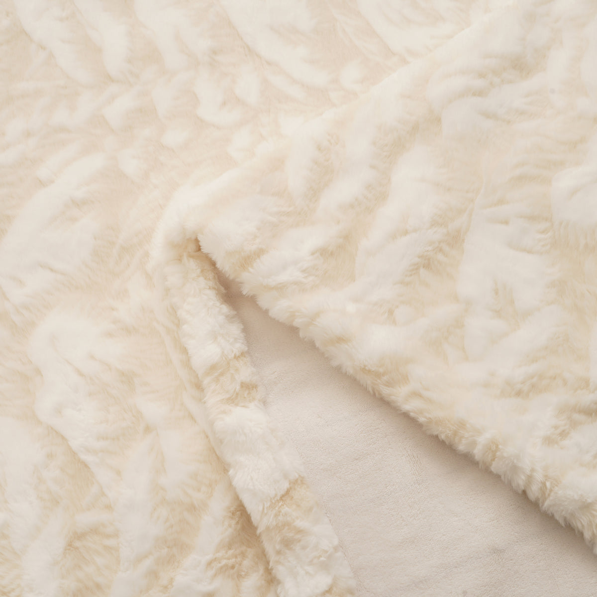 La Marey Set of 3 - Duvet Cover and 2 Pillowcases with Anti Static Fabric (Double, 200 x 200 cm) - Beige 8680717 6