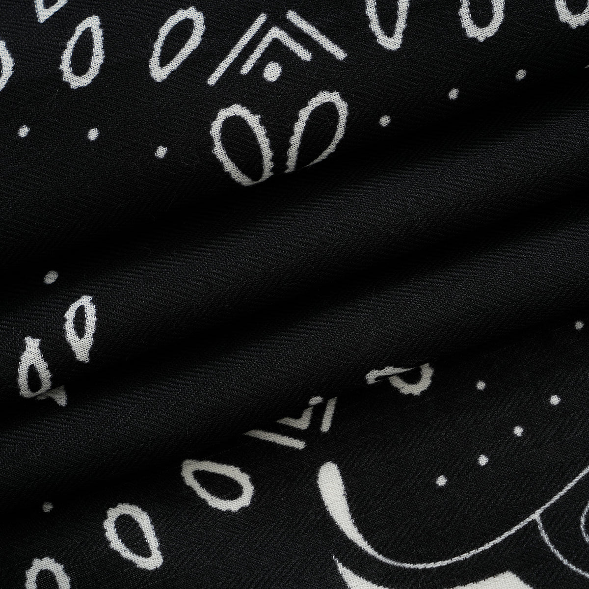 La Marey Paisley Bandana Print Square Scarf (88 x 88 cm) - Black 8683778 7