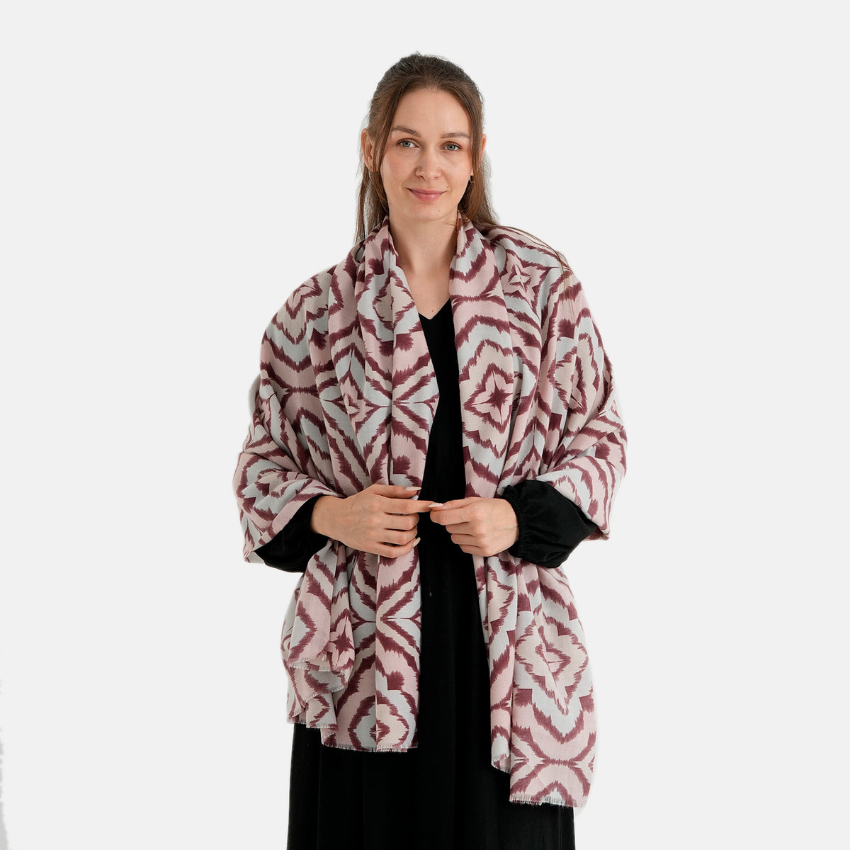 La Marey Geometric Diamond Striped Print Scarf (180 x 90 cm) - Wine Red &amp; Off White V32621940 5