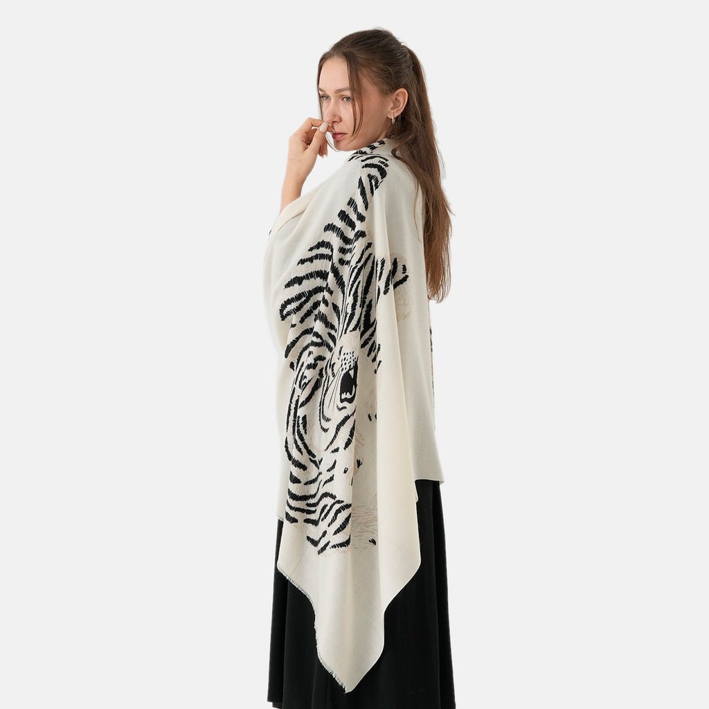 La Marey Black Animal Printed Scarf (180 x 90 cm) - Cream_8683954_2