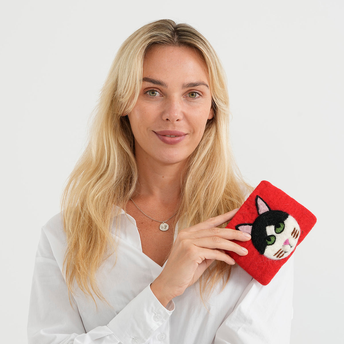Designer Wool Cat Motif Compact Zipped Wallet - Red 8687774 3