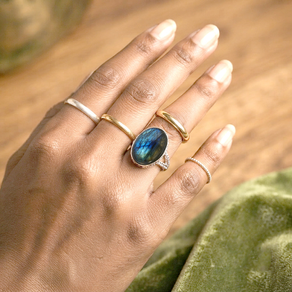 D'Joy - Labradorite Solitaire Ring in Platinum Overlay Sterling Silver  17.80 Ct._8688252_2