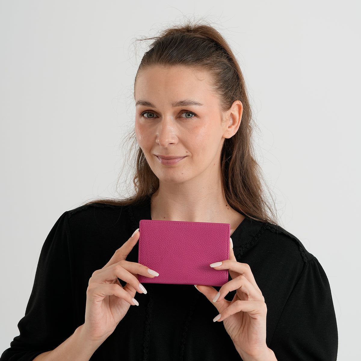 Leather Patterned Passport Holder (Size 14x10x1 cm) - Rose 8696940 2