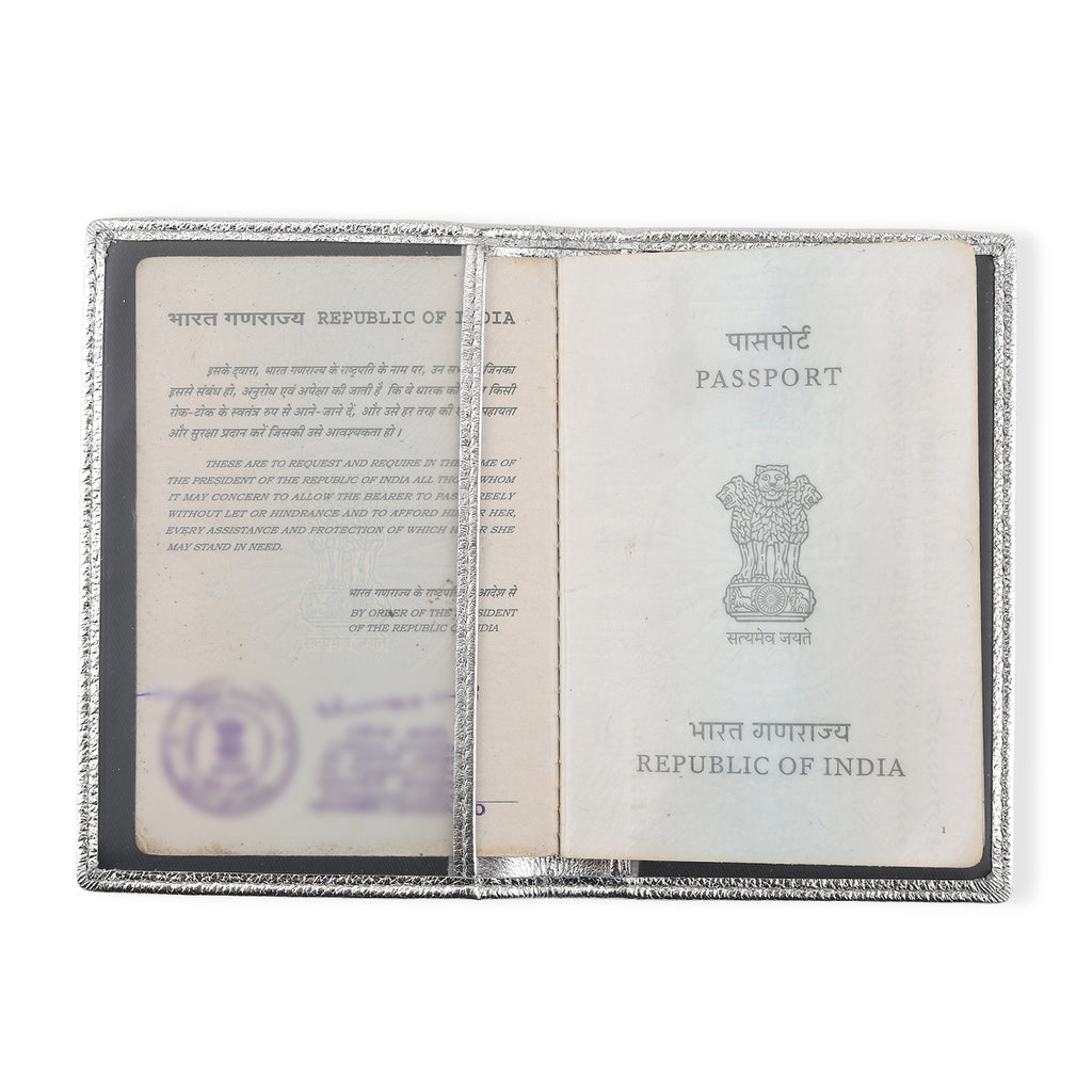 Leather Patterned Passport Holder (Size 14x10x1 cm) - Silver_8696945_6