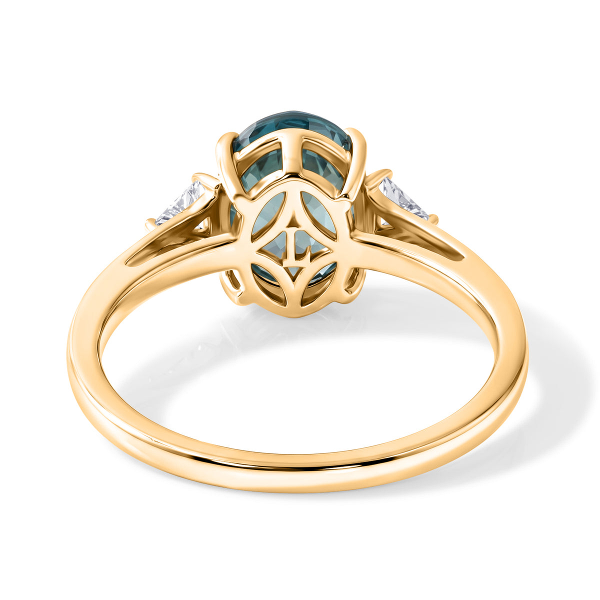 THE BLUE KINGDOM - Luxuriant 9K Yellow Gold AAA RatanakirI Blue Zircon &amp; Lab Grown Diamond (SI/G-H) Trilogy Ring 3.93 Ct. 8706691 5